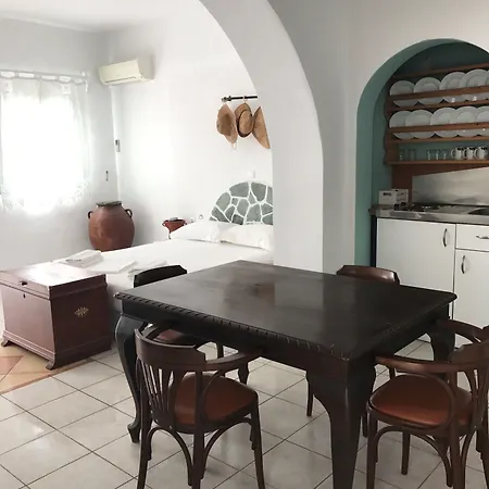 Hotel Aeolos Karavostasis (Folegandros)