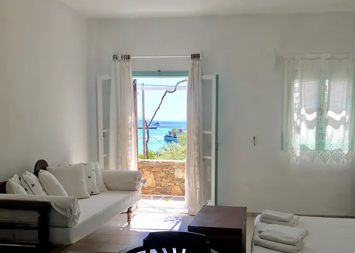 Hotel Aeolos Karavostasis (Folegandros)